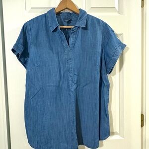 NWOT J. Jill short sleeve denim top. Sz. M